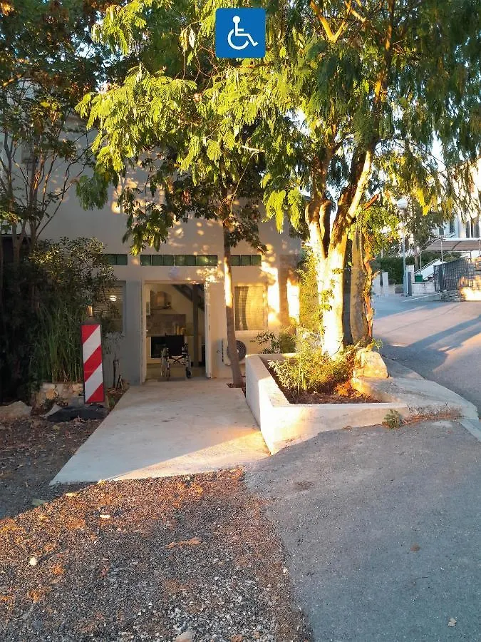 Apartments Mare Pola